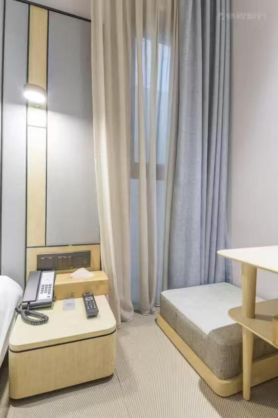 Ji Hotel Shanghai The Bund Shandong Middle Road Екстер'єр фото